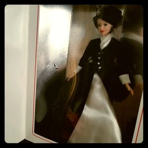 Barbie Classique (costumed)